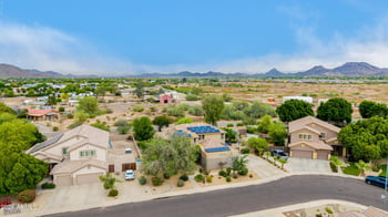 7960 Donald Dr, Peoria, AZ 85383