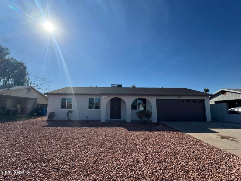 7961 Campbell Ave, Phoenix, AZ 85033
