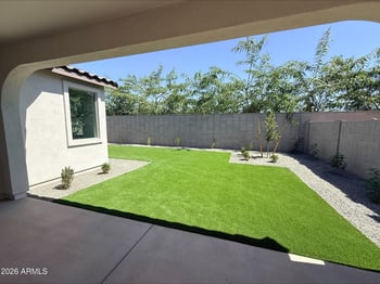 7961 Loma Ln, Peoria, AZ 85345