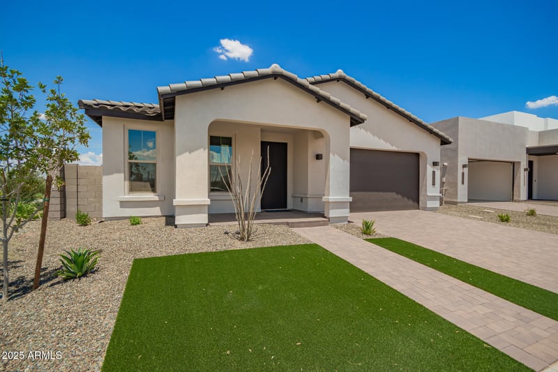 7962 Griswold Rd, Peoria, AZ 85345