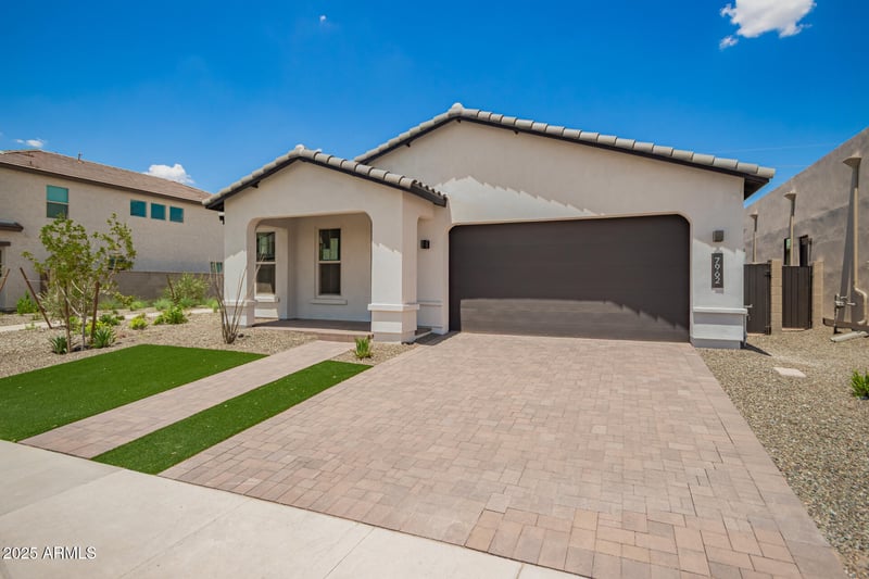 7962 Griswold Rd, Peoria, AZ 85345
