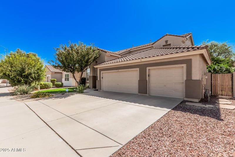 7963 Plata Ave, Mesa, AZ 85212