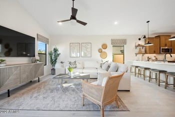 7964 Sands Rd, Glendale, AZ 85303