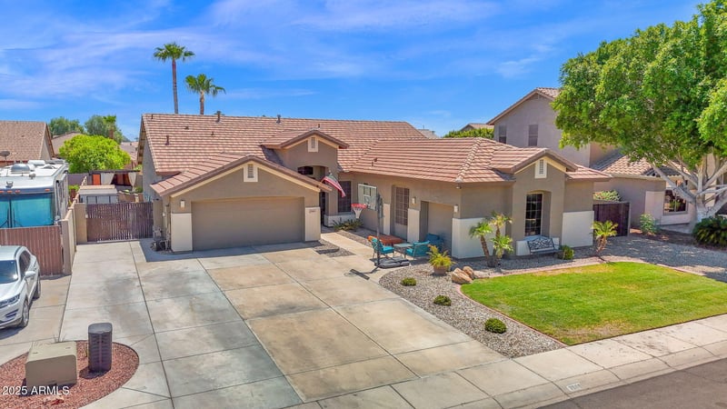 7965 Robin Ln, Peoria, AZ 85383