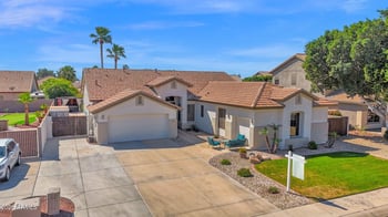7965 Robin Ln, Peoria, AZ 85383