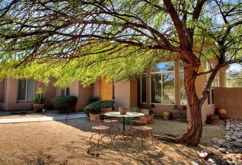 7967 E Crested Saguaro Ln, Scottsdale, AZ 85266