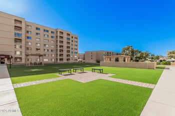 7970 Camelback Rd #611, Scottsdale, AZ 85251