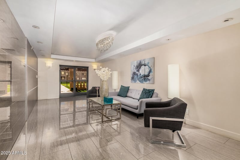 7970 Camelback Rd #611, Scottsdale, AZ 85251