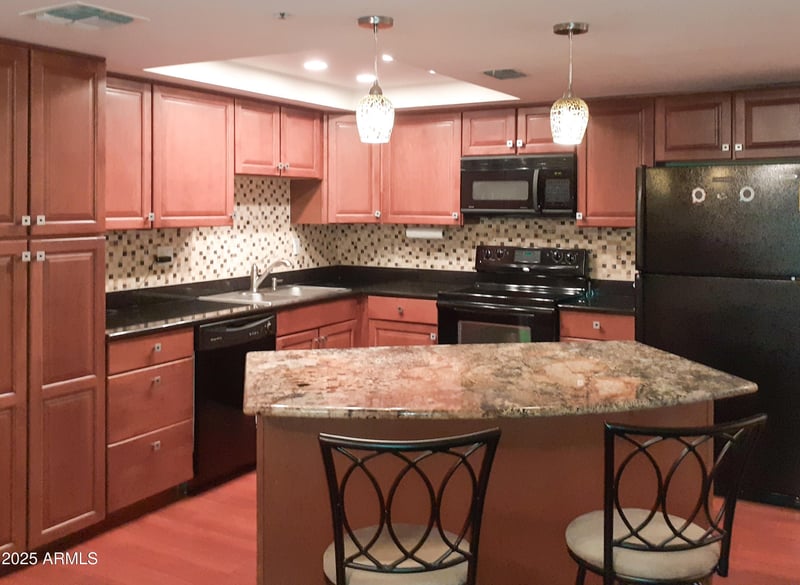 7970 Camelback Rd #209, Scottsdale, AZ 85251