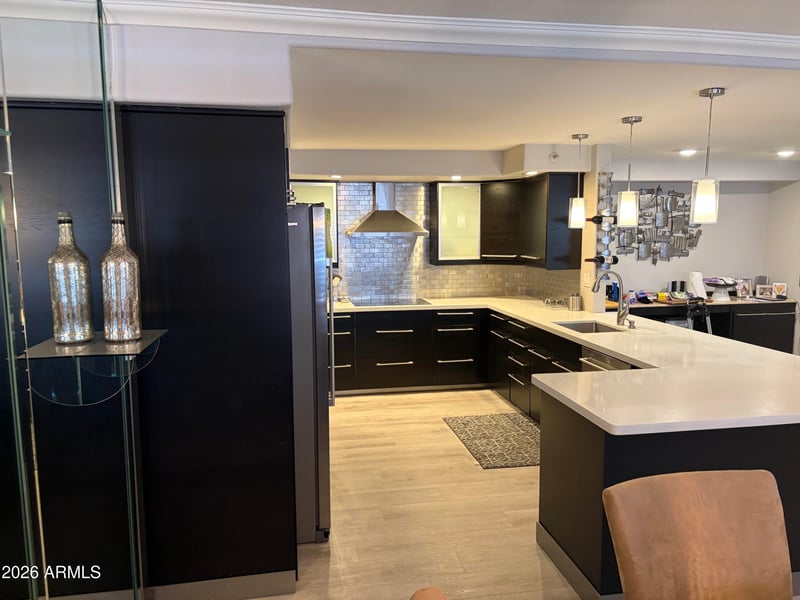 7970 Camelback Rd #302, Scottsdale, AZ 85251