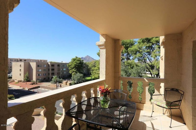 7970 E Camelback Rd #403, Scottsdale, AZ 85251