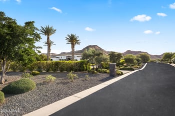 7970 N Ironwood Dr, Paradise Valley, AZ 85253