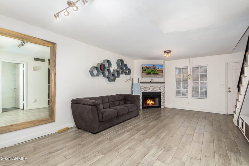 7977 W Wacker Rd #161, Peoria, AZ 85381