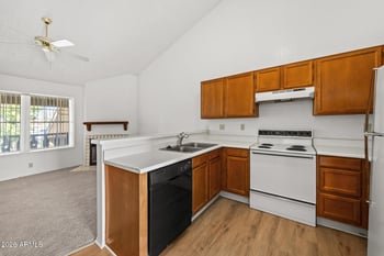 7977 W Wacker Rd #210, Peoria, AZ 85381