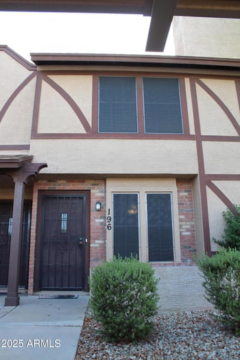 7977 Wacker Rd #196, Peoria, AZ 85381