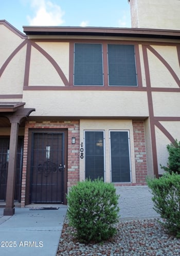 7977 Wacker Rd #196, Peoria, AZ 85381