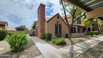 7977 Wacker Rd #226, Peoria, AZ 85381