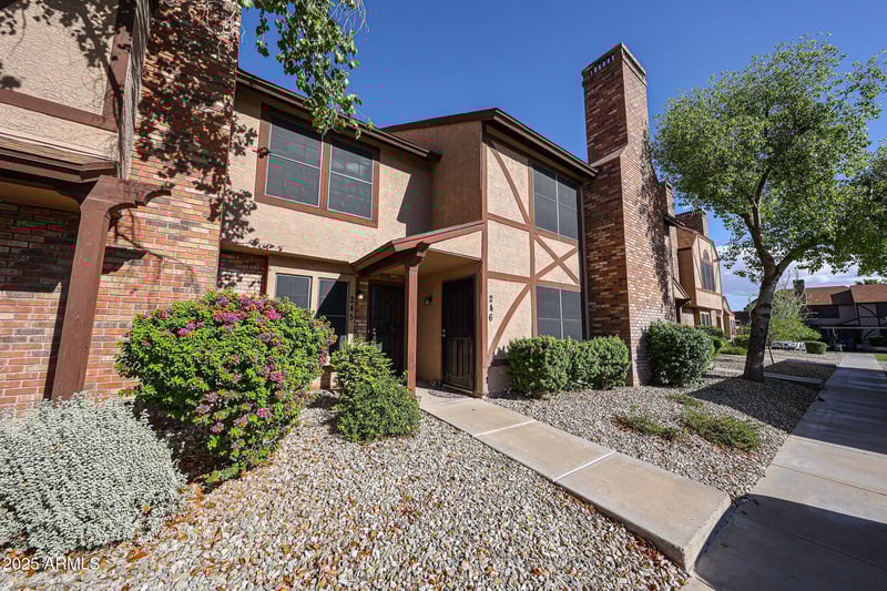 7977 Wacker Rd #245, Peoria, AZ 85381