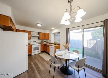 7977 Wacker Rd #245, Peoria, AZ 85381