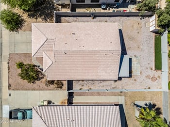 7990 Solano Dr, Glendale, AZ 85303