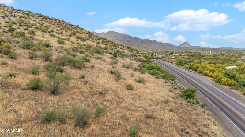7xx Circle Mountain Rd #-, New River, AZ 85087