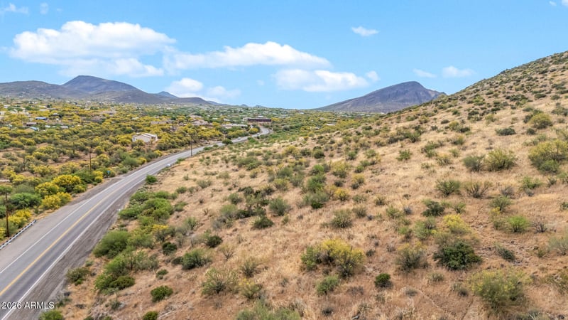 7xx Circle Mountain Rd #-, New River, AZ 85087