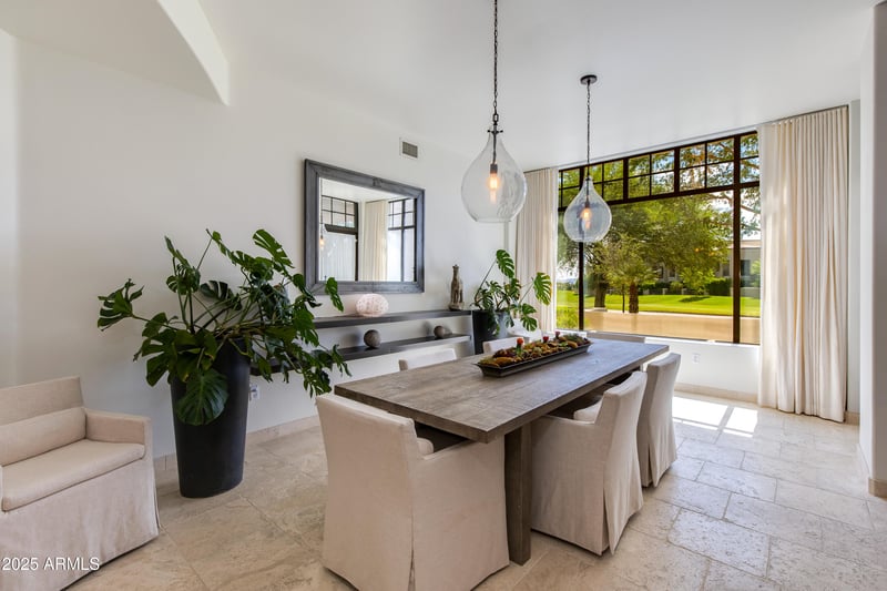8 Biltmore Estate #110, Phoenix, AZ 85016