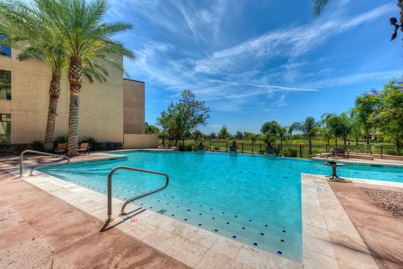8 Biltmore Estate #205, Phoenix, AZ 85016