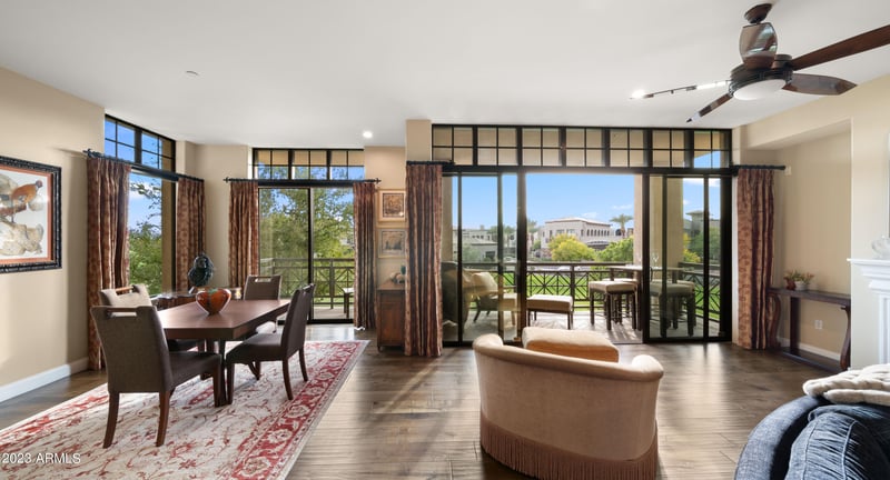 8 Biltmore Estate #208, Phoenix, AZ 85016