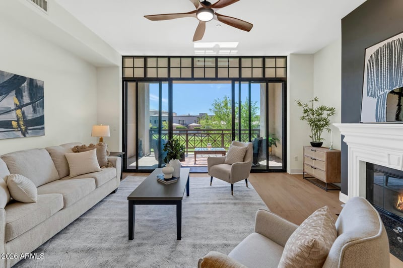 8 Biltmore Estate #209, Phoenix, AZ 85016