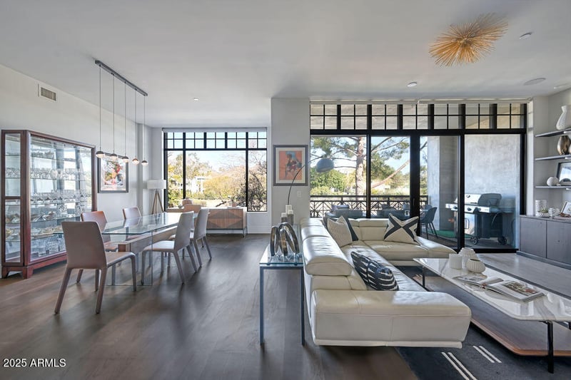 8 Biltmore Estate #212, Phoenix, AZ 85016