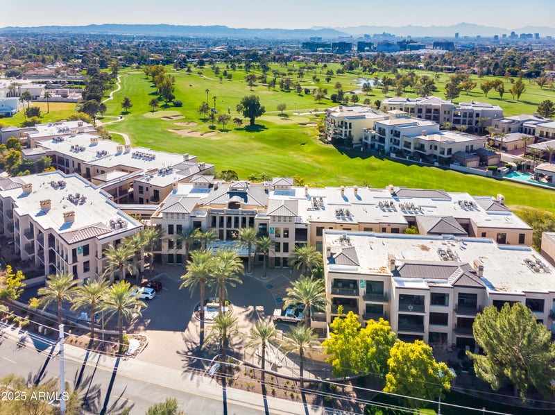 8 Biltmore Estate #215, Phoenix, AZ 85016