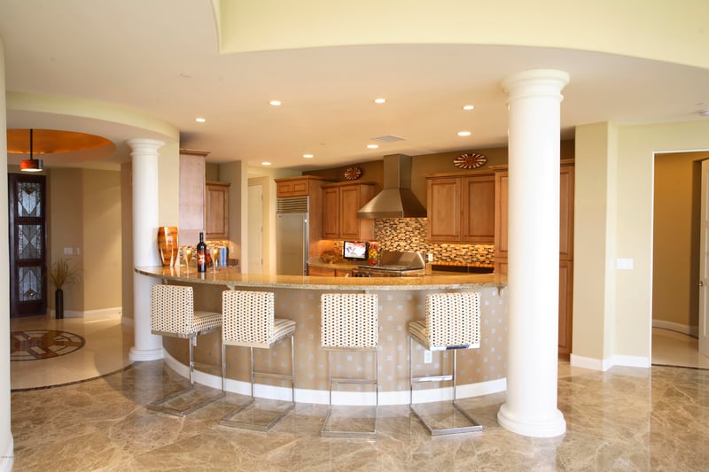 8 Biltmore Estate #302, Phoenix, AZ 85016