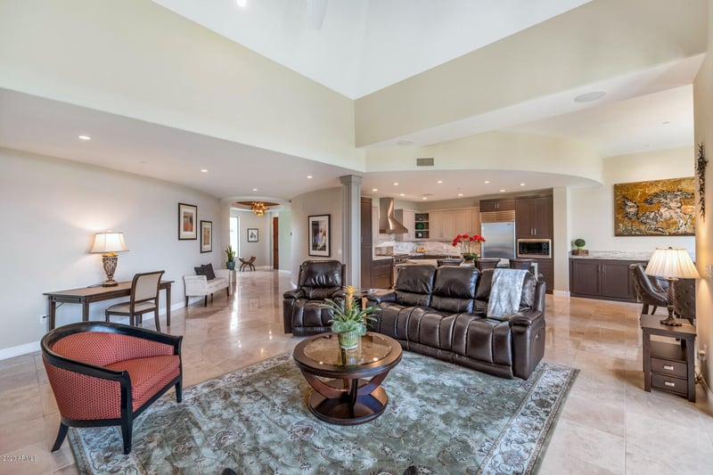8 Biltmore Estate #307, Phoenix, AZ 85016