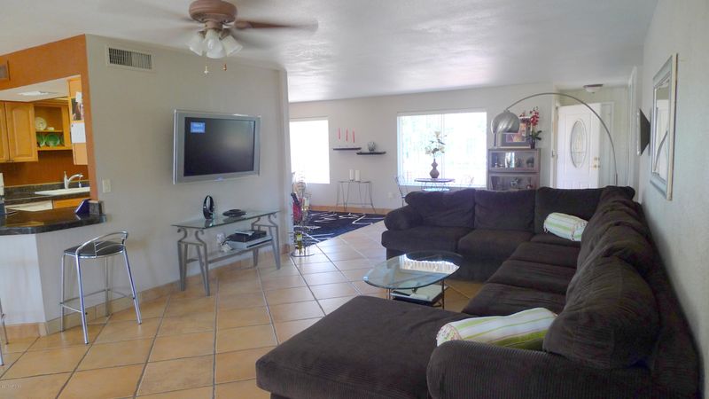 8 E Muriel Dr, Phoenix, AZ 85022