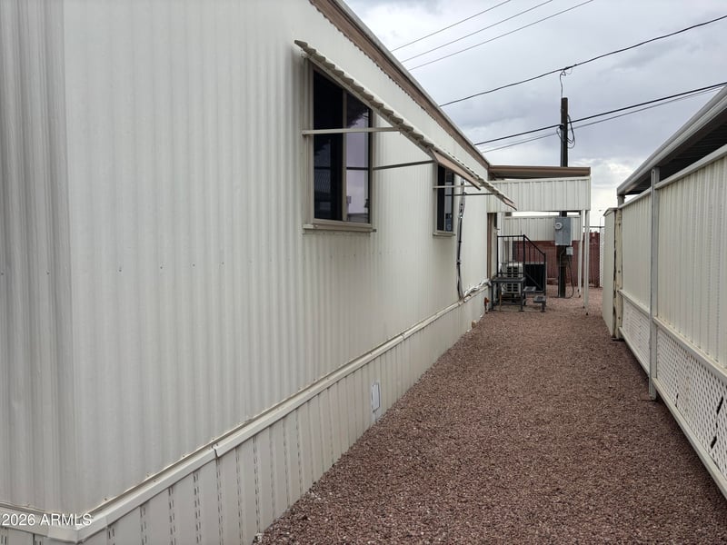 800 Apache Trl #18, Apache Junction, AZ 85120