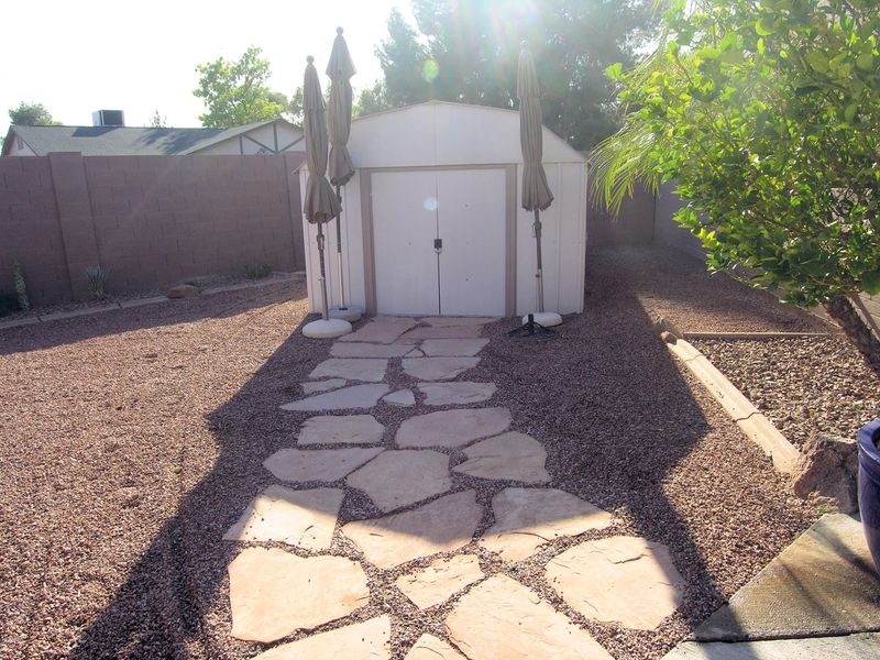 800 W Bentrup St, Chandler, AZ 85225