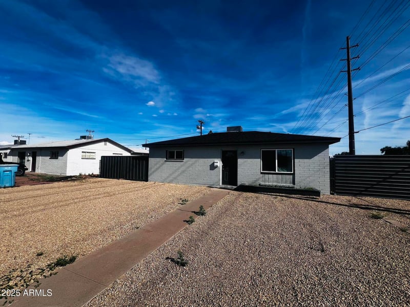 8001 28th Ave, Phoenix, AZ 85051