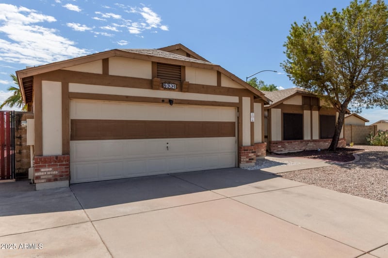 8001 Colby St, Mesa, AZ 85207