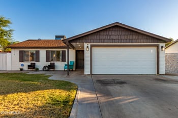 8001 College Dr, Phoenix, AZ 85033