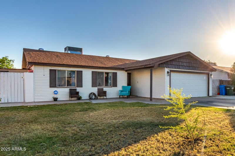 8001 College Dr, Phoenix, AZ 85033