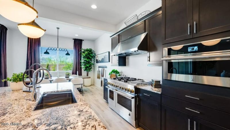 8001 W Rowel Rd, Peoria, AZ 85383