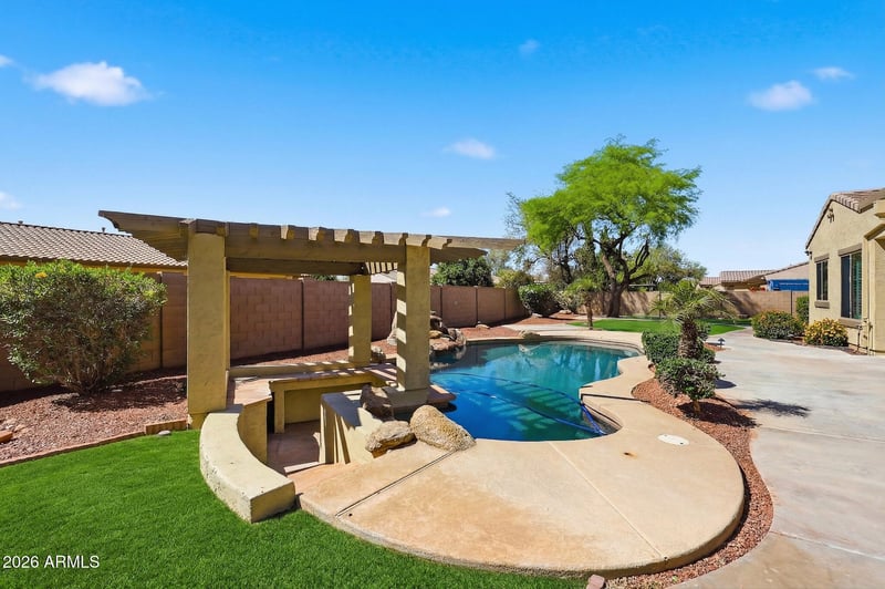 8001 San Juan Ave, Glendale, AZ 85303