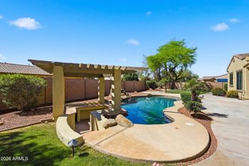 8001 W San Juan Ave, Glendale, AZ 85303