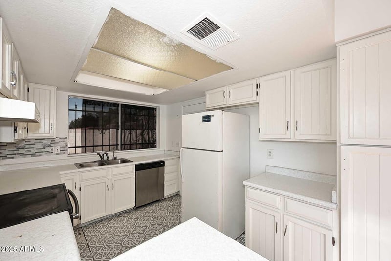 8002 106th Ave, Peoria, AZ 85345