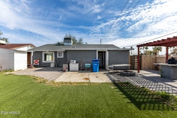 8002 42nd Ave, Phoenix, AZ 85051