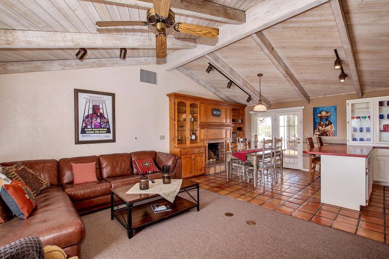8002 E Mcdowell Rd #1, Mesa, AZ 85207