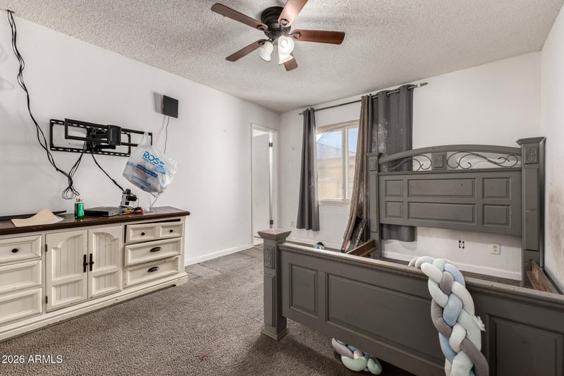 8002 42nd Ave, Phoenix, AZ 85051