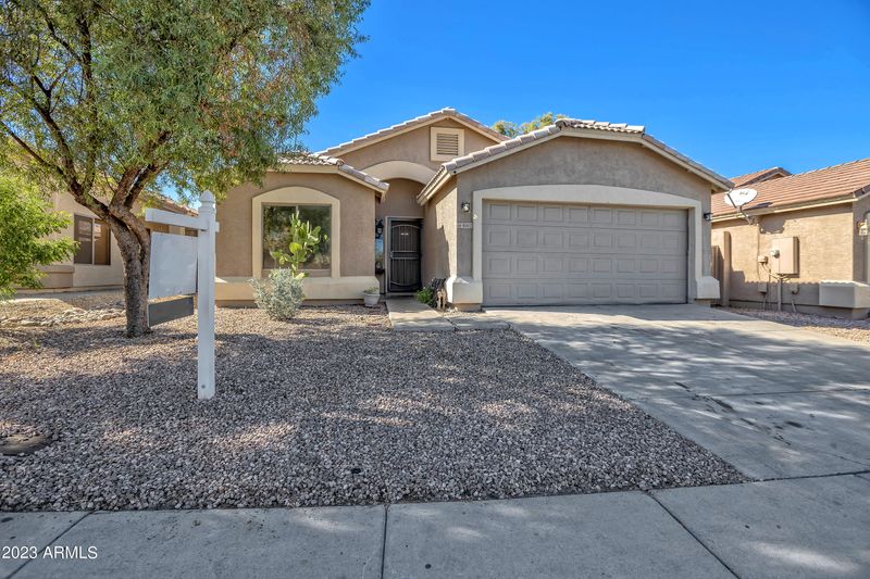 8002 S 26th St, Phoenix, AZ 85042