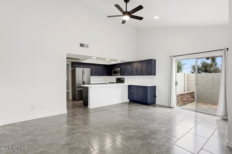 8004 32nd Dr #3, Phoenix, AZ 85051